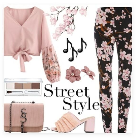 Fashion Nova FLORAL PRINT LEGGINGS - Picture 4 of 5